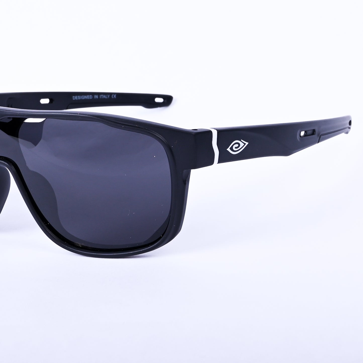 Neo Black
